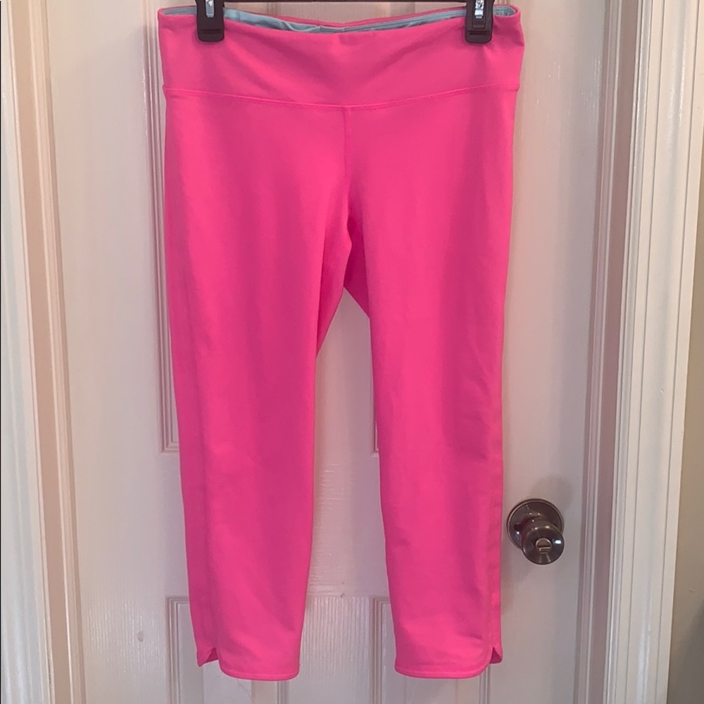 Lilly Pulitzer Hot Pink Cropped Leggings